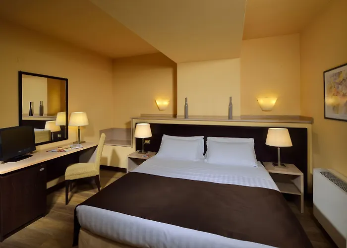 Hotel Carlton Ferrara