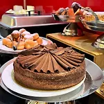 فندق كارلتون فيرّارا