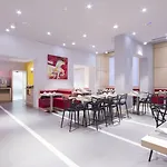 كارلتون 3* فيرّارا