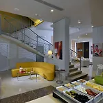 كارلتون 3* فيرّارا