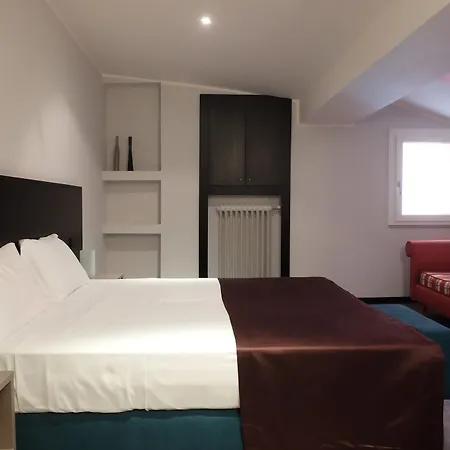 Carlton 3* Ferrara