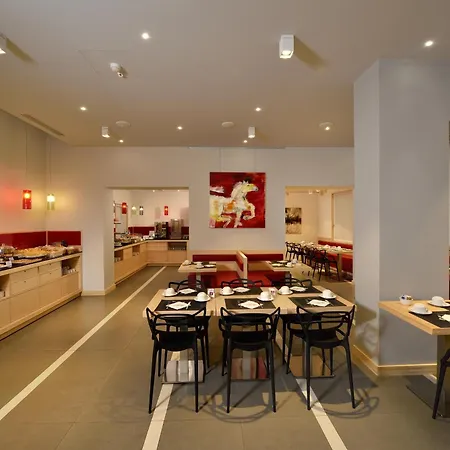 Carlton 3* Ferrare